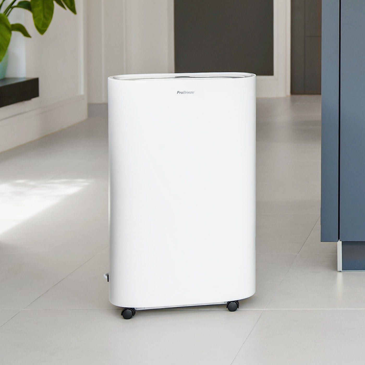 Dehumidifier Pro Breeze 25 L — Manufacturer photograph 2